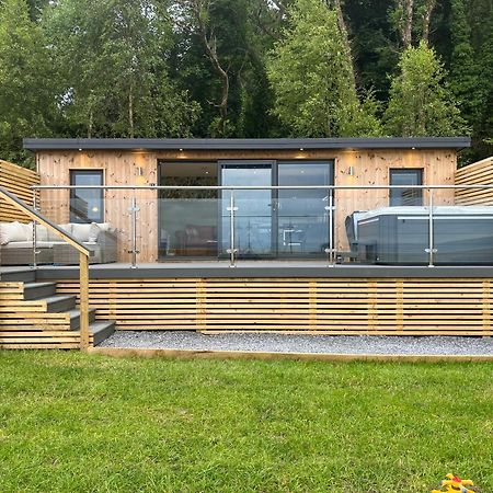 The Rhossili Bay Secret Villa Swansea Exterior photo